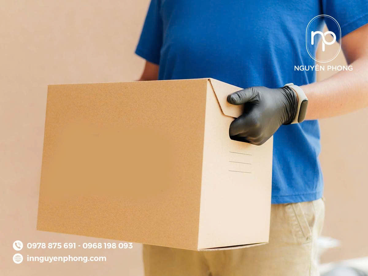 Mẫu thùng carton 5 lớp có tay cầm 